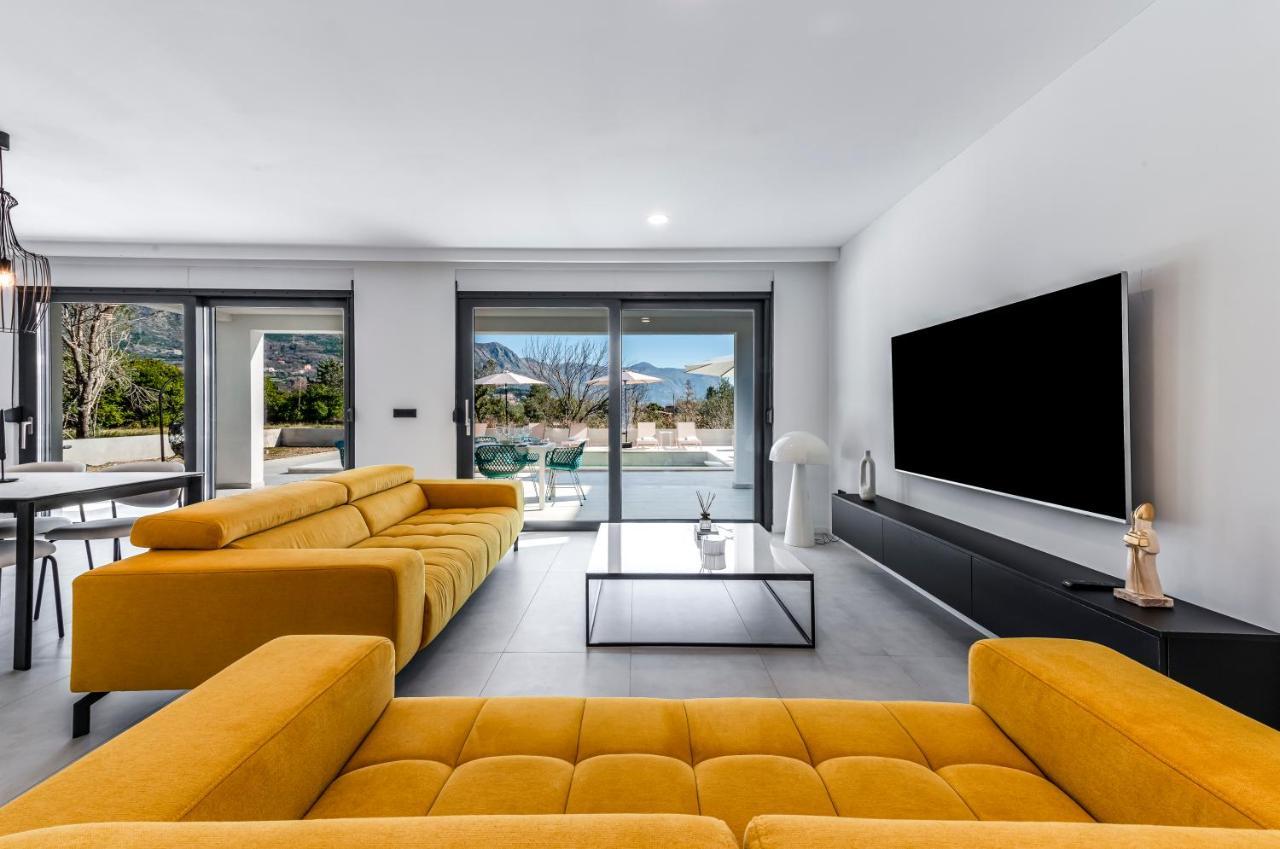 Villa Invigo - Brand New Private Pool Villa Mlini Dış mekan fotoğraf