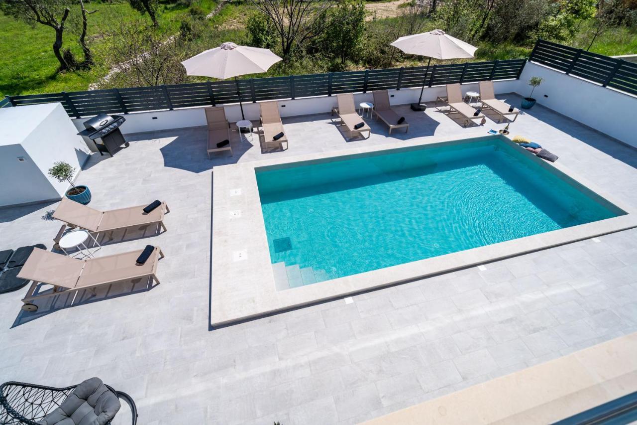 Villa Invigo - Brand New Private Pool Villa Mlini Dış mekan fotoğraf